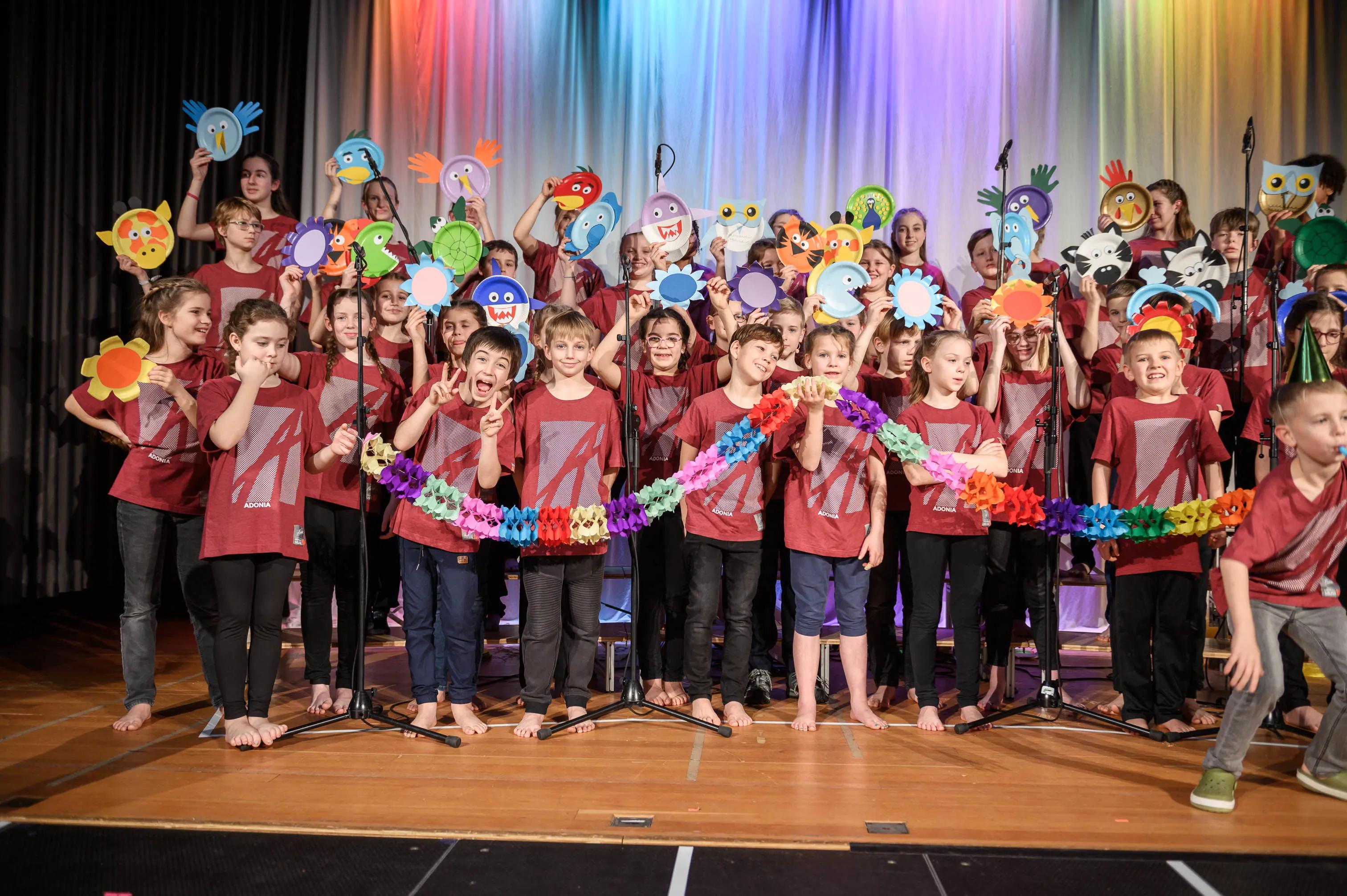 57909504_Adonia_2024_LQ