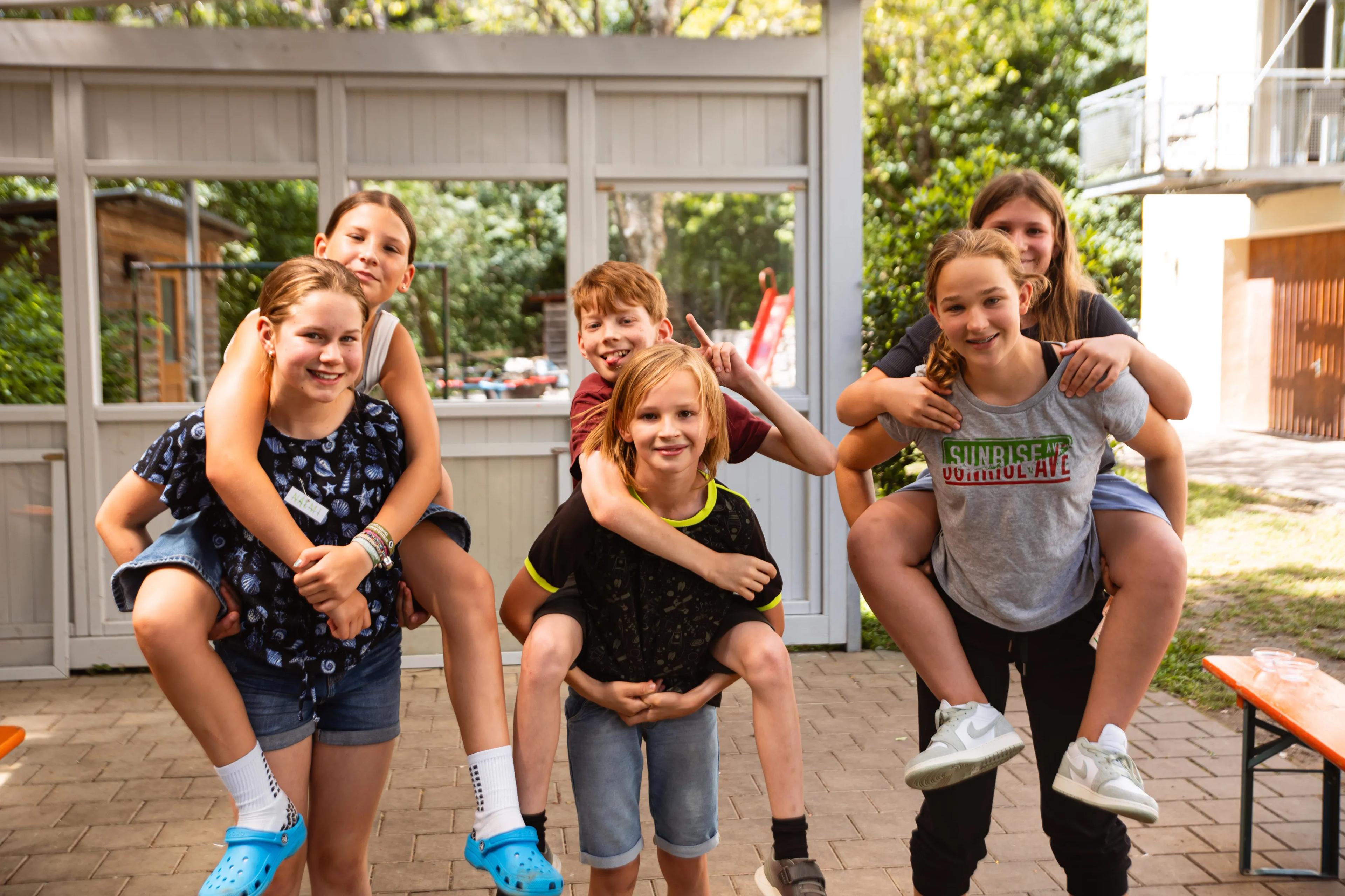 12016c82b95941c5971dad140189bef8cdfe2693035f911cabccfcd599d7d1d1