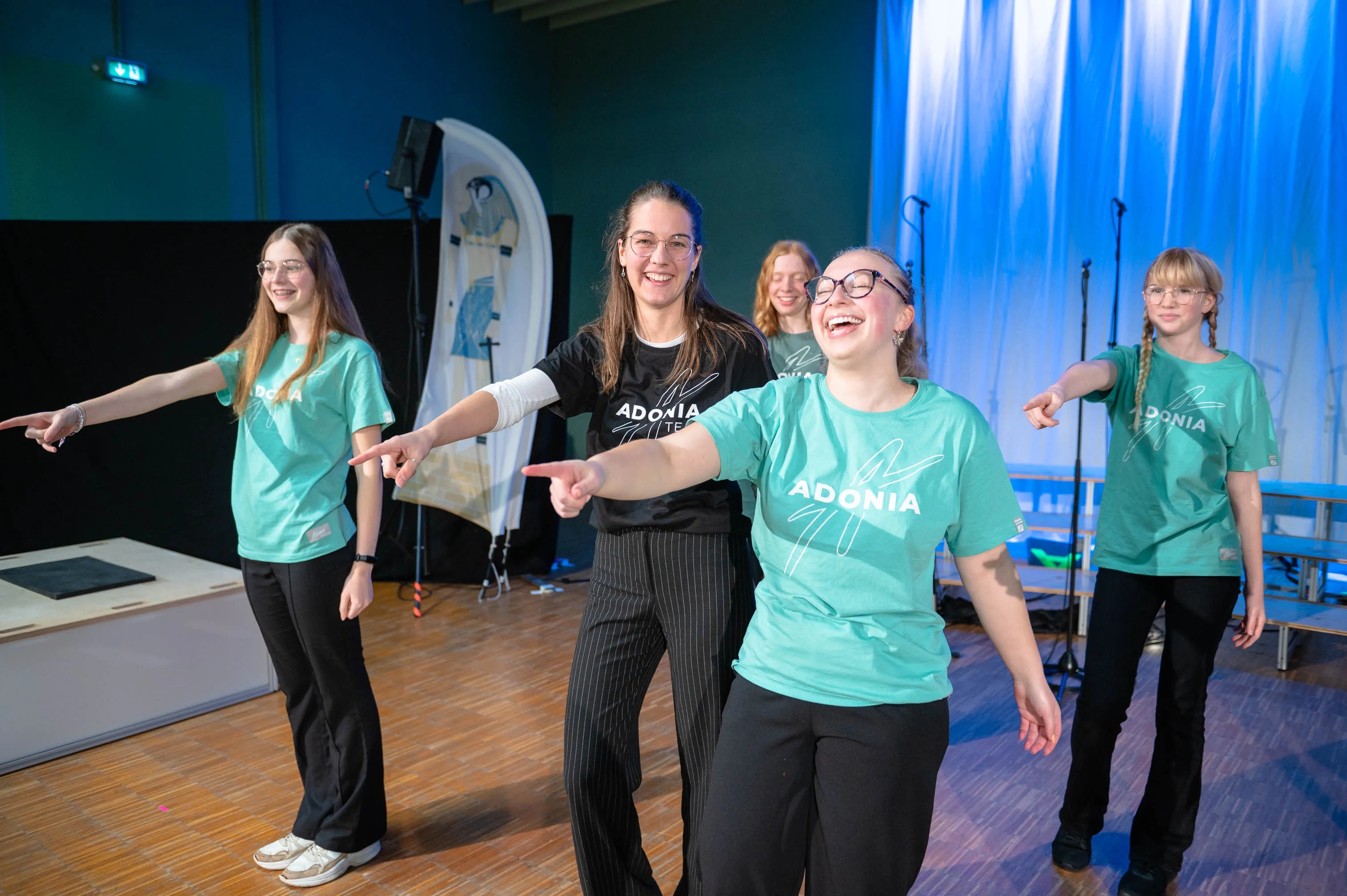 20241031_2814_Adonia_LQ