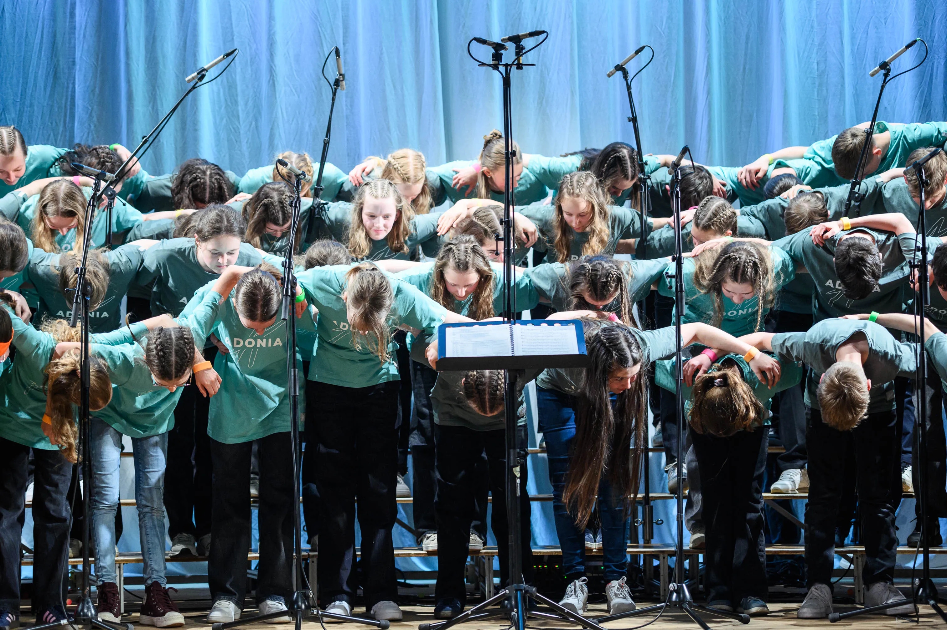 20250418_7036_Adonia_LQ